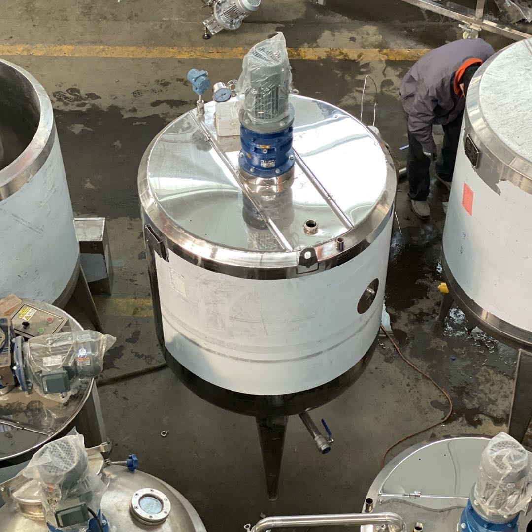 1000l-聚丙烯真空計量罐-太倉市豪達化工防腐設(shè)備廠